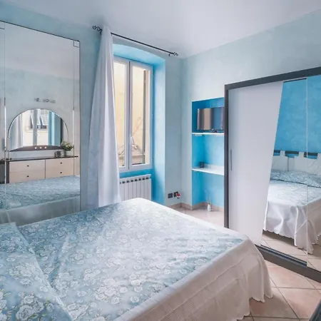 Apartment Matty's - Center - Sea View - Free Parking - Strategic Area Sanremo